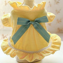 Load image into Gallery viewer, Yellow Pleated Summer Dress For Dogs Yellow Lace High Collar Dog Clothes Big Bowknot Tutu Dress For Ladies 2020 Pet Apparel 9562